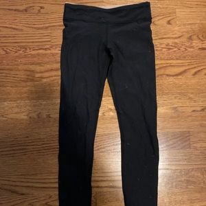 Black reversible ivivva kids leggings